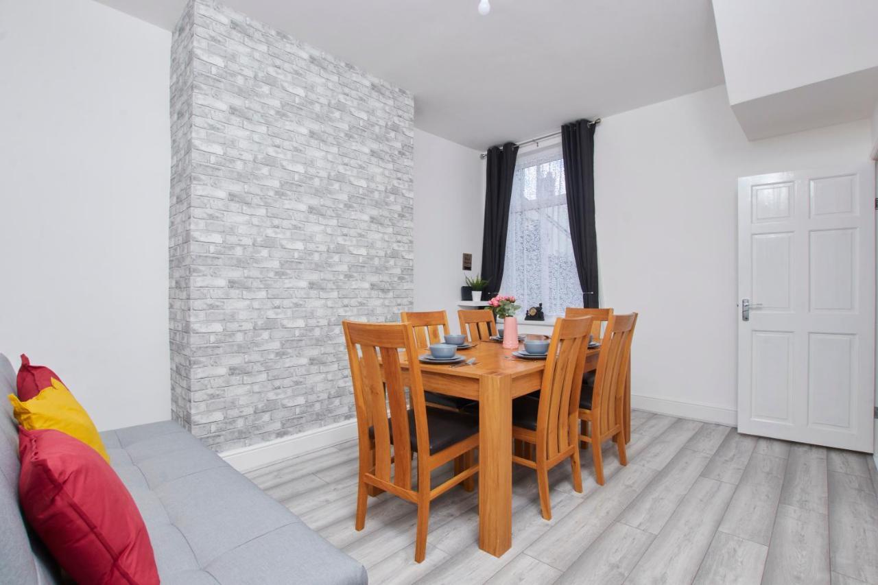 Stylish Blackpool Gem - Great Location! 외부 사진